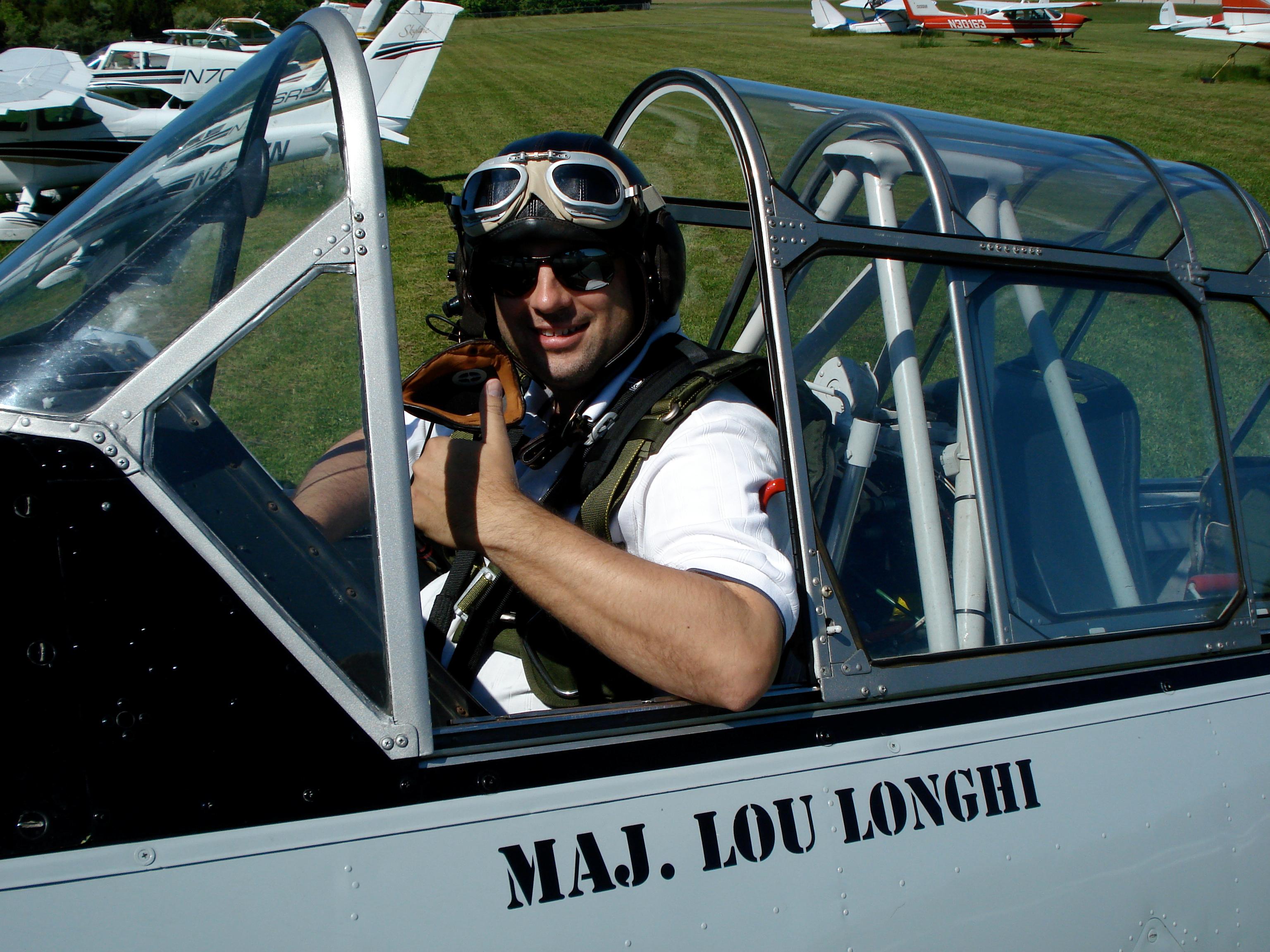 LouLonghiT6Cockpit.JPG